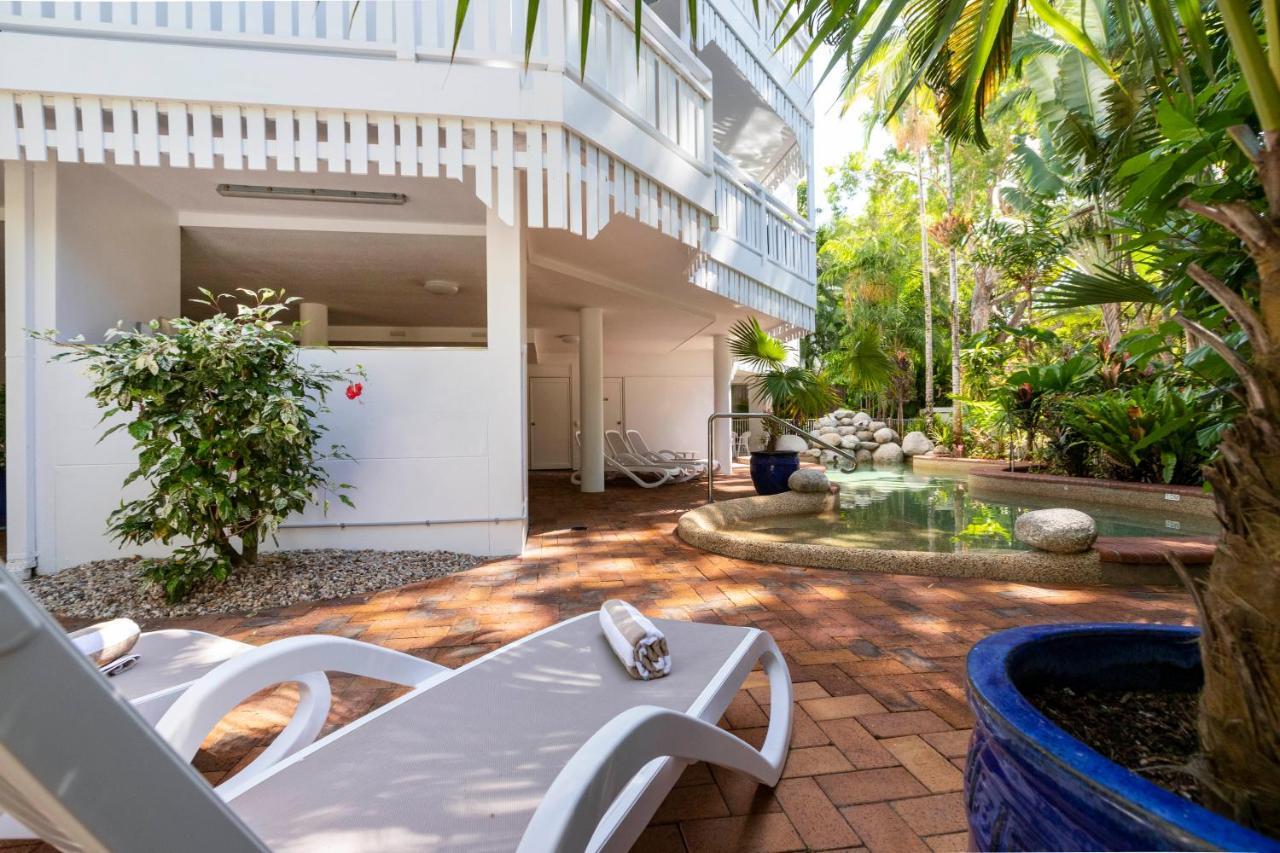 The White House Port Douglas Exterior foto