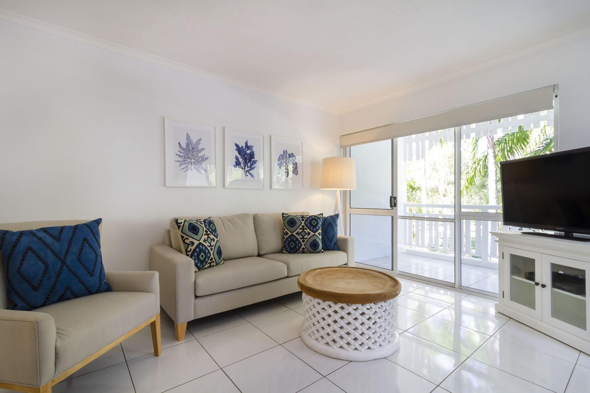 The White House Port Douglas Exterior foto