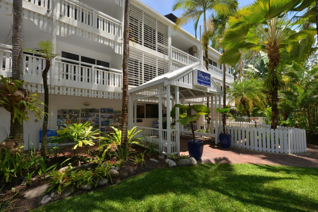 The White House Port Douglas Exterior foto