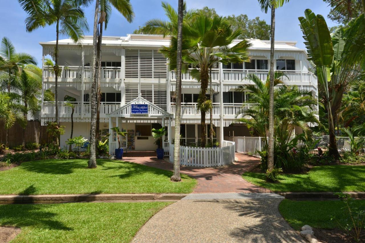 The White House Port Douglas Exterior foto